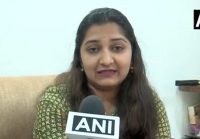 पुणे: पहलगाम हमले में शहीद संतोष जगदाले की बेटी असावरी ने IND vs PAK मैच पर उठाई आवाज, “यह शर्मनाक है, मैच नहीं होना चाहिए”