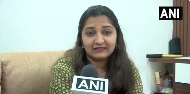 पुणे: पहलगाम हमले में शहीद संतोष जगदाले की बेटी असावरी ने IND vs PAK मैच पर उठाई आवाज, “यह शर्मनाक है, मैच नहीं होना चाहिए”
