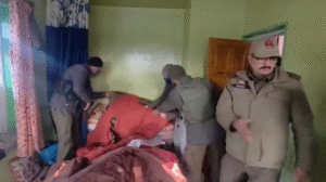 जम्मू-कश्मीर: आतंकवाद के खिलाफ कुलगाम और शोपियां में&hellip;