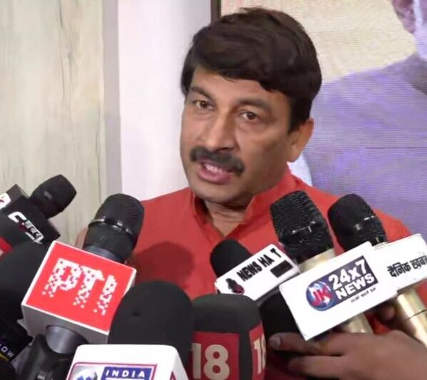 पटना, बिहार: भाजपा सांसद मनोज तिवारी ने कहा,&hellip;