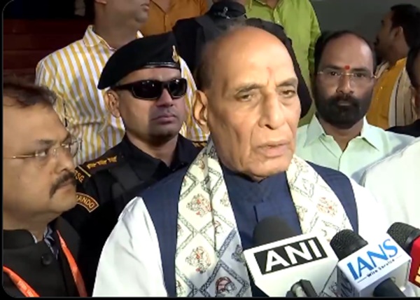 बिहार विधानसभा चुनाव पर केंद्रीय रक्षा मंत्री राजनाथ सिंह ने कहा, “बिहार की जनता ने मन बना लिया है
